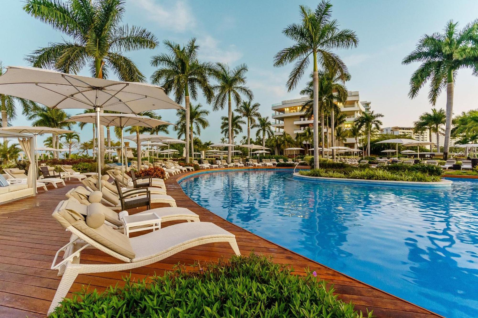 The Grand Luxxe Three Bedroom Spa Suite Nuevo Vallarta Zewnętrze zdjęcie